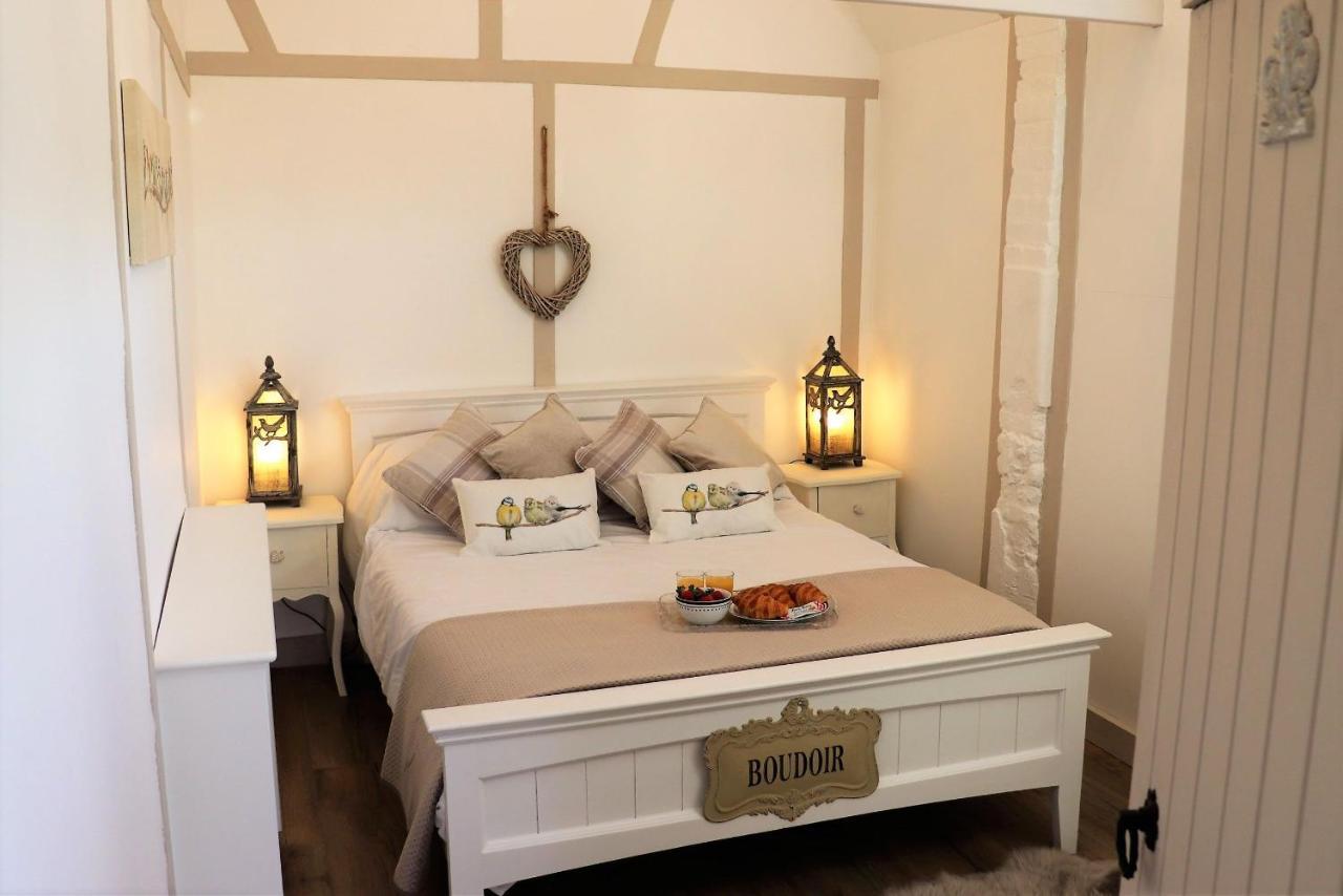 Beautiful Barn Conversion, 3 Bed, Hot Tub, Sauna, Gym, Enclosed Garden Ryde  Zewnętrze zdjęcie