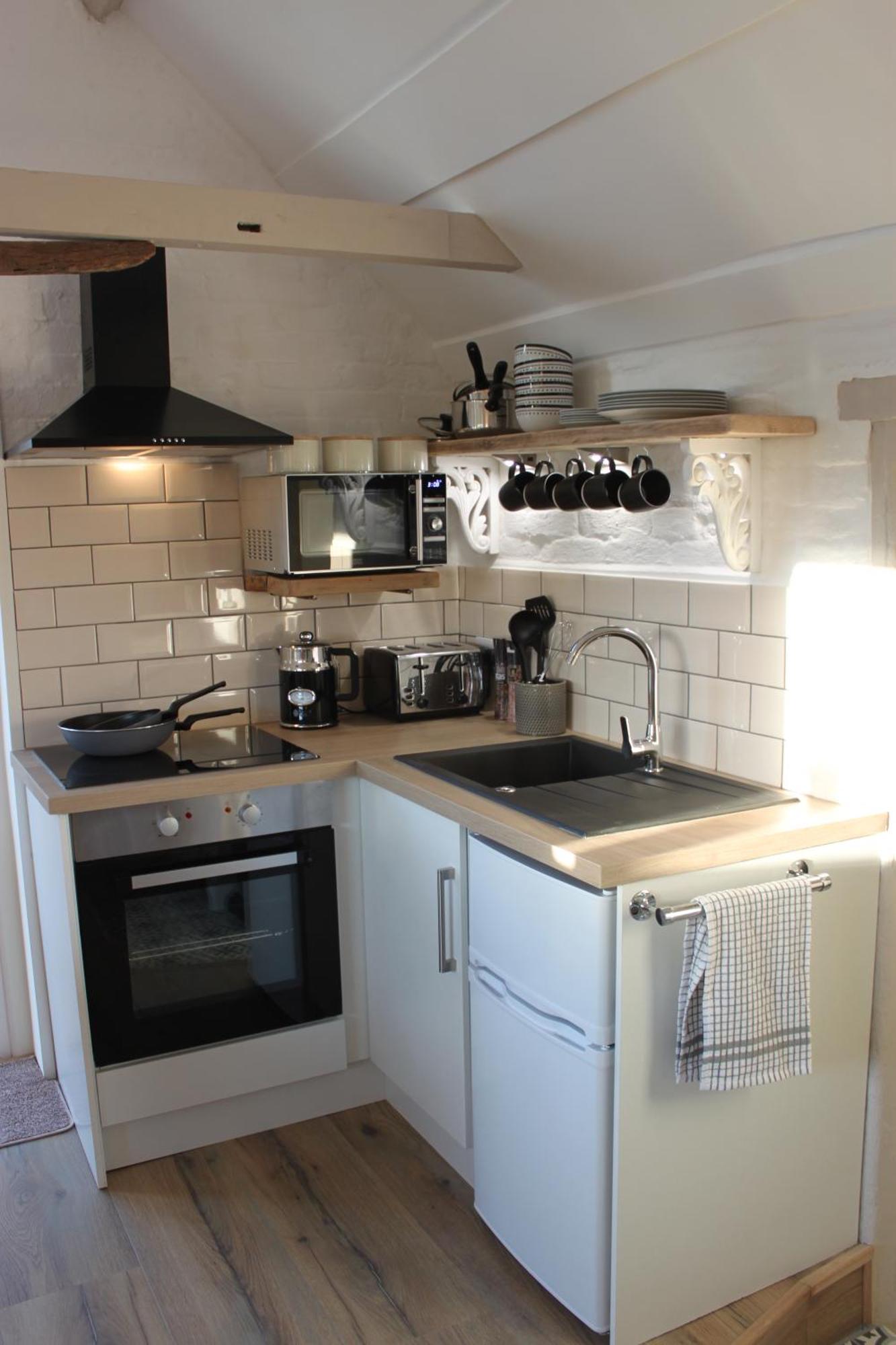 Beautiful Barn Conversion, 3 Bed, Hot Tub, Sauna, Gym, Enclosed Garden Ryde  Zewnętrze zdjęcie